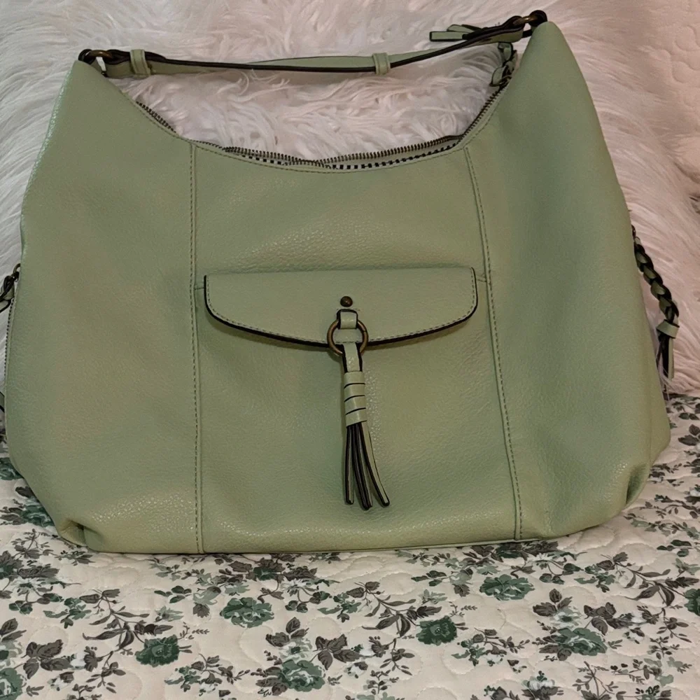 Sleek Green Women's Bag